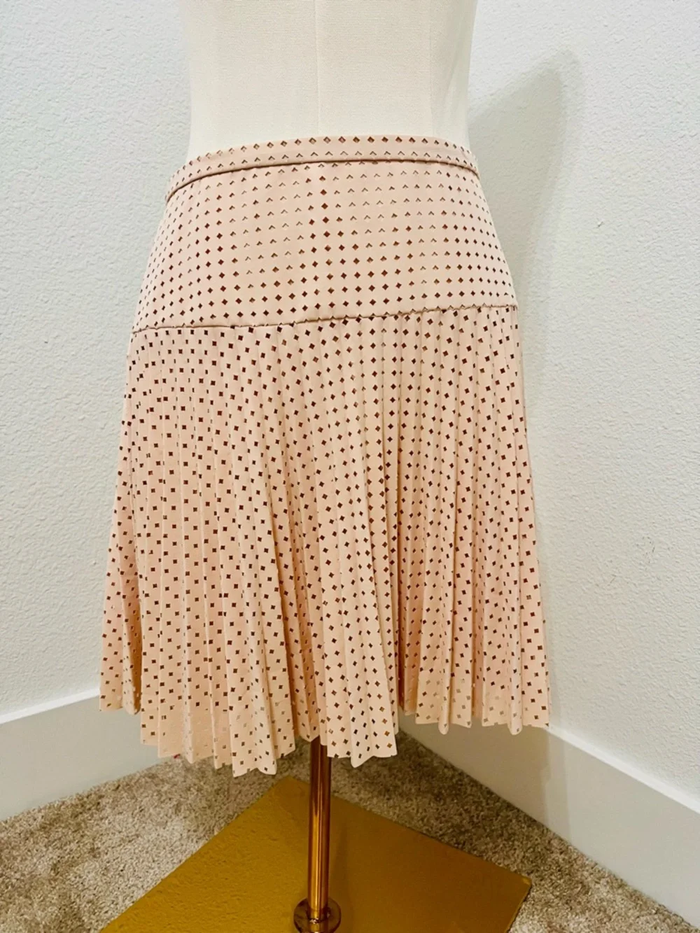 J.Crew Blush Pink Laser Cut Pleated Perforated A-Line Mini Preppy Chic Skirt 2